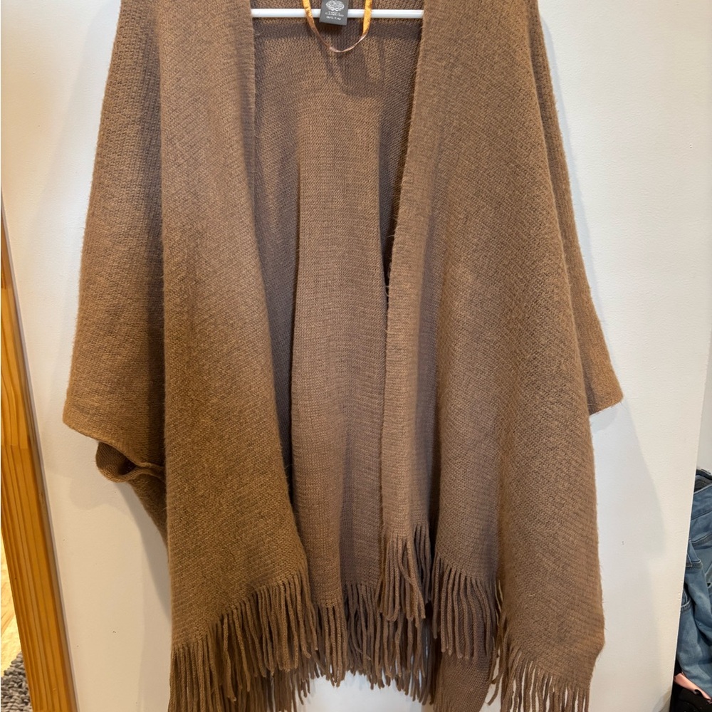 OS Vince Camuto Tan Knit Shawl